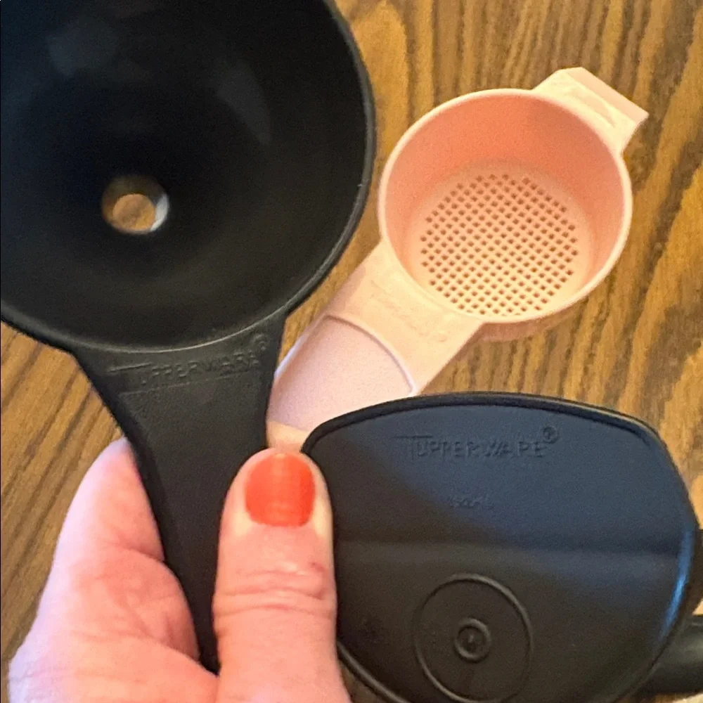 Lot of NEW Tupperware - Rocker Scoop, Mini Sifter Strainer, Egg Scoop and Funnel